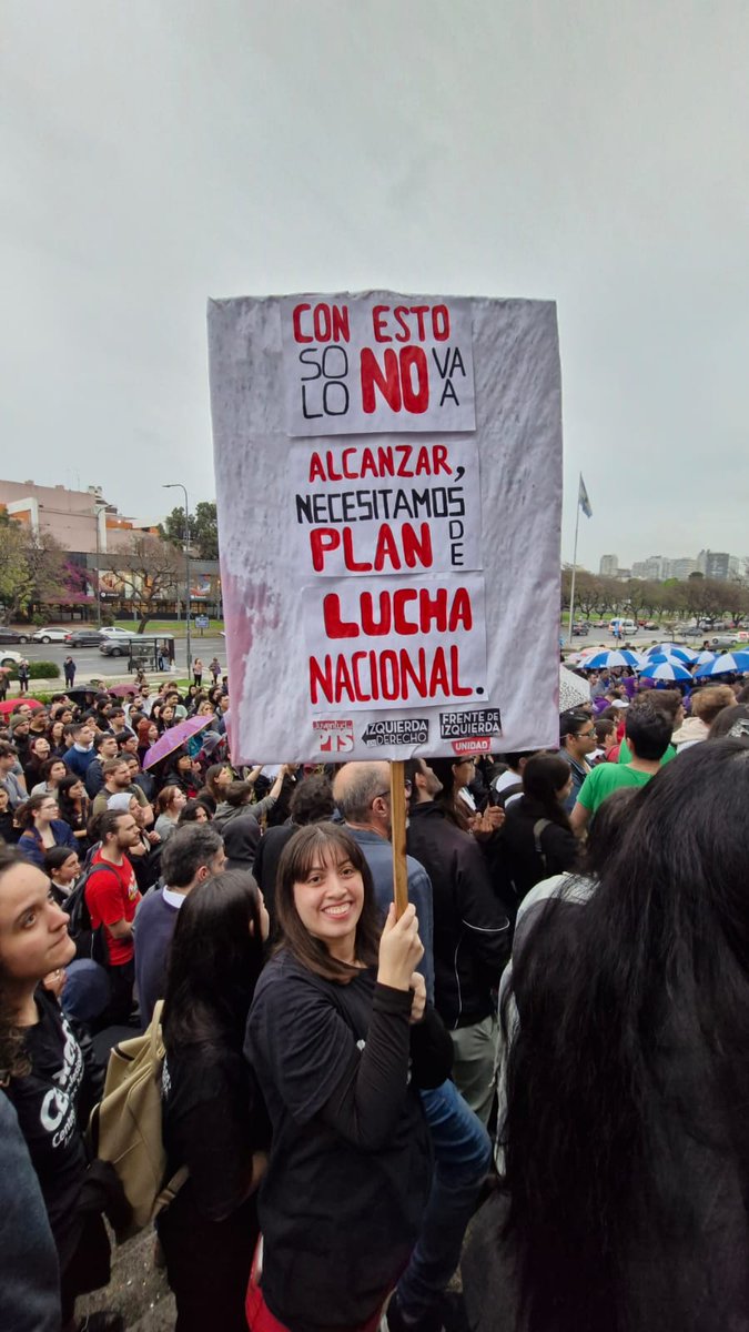 Fte_Izquierda's tweet photo. #UniversidadesTomadas en la UBA en defensa de la Educación Pública. Sociales, Medicina, FADU, Derecho, Puan y muchas más. Seguí toda la cobertura en @izquierdadiario https://t.co/4L1n5gHrHT