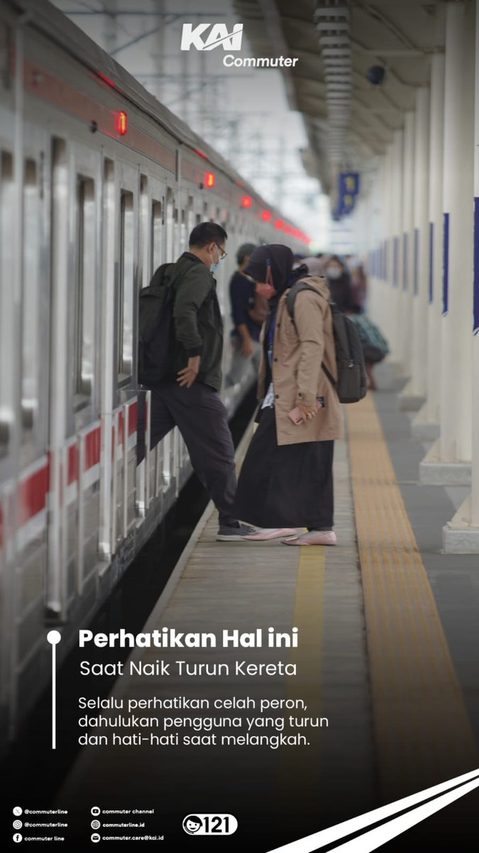 CommuterLine's tweet photo. #RekanCommuters selalu perhatikan celah peron saat naik dan turun Commuter Line, dahulukan penumpang turun dan hati-hati saat melangkah.  

#GayaGenerasiUrban https://t.co/LFeUP0OYF3