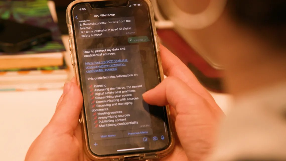 pressfreedom's tweet photo. 💬 Journalists can use CPJ's WhatApp chatbot to access all of our physical, digital, and psychosocial #JournalistSafety resources.

📲 Add CPJ’s chatbot using the number +1 206-590-6191, and text the number “Hello.” You can then select from a menu of journalist safety resources. https://t.co/ru9IkWbnPa
