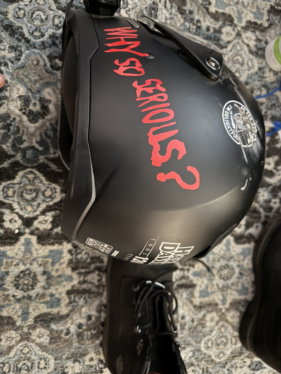ChiefSexton's tweet image. Completely impressed with my @harleydavidson gear. On Saturday, my HD met gravel on the roadway, and the gear did its job. Helmet is worthless now, but was worth its weight in gold then. The boots will live to ride again.