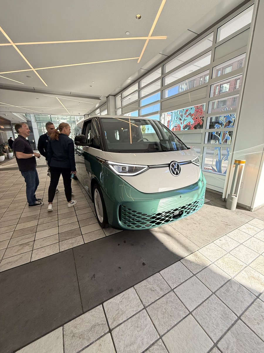 Hello from San Francisco! 

Filming and driving the <a href="/VW/">Volkswagen</a> North American spec ID. Buzz