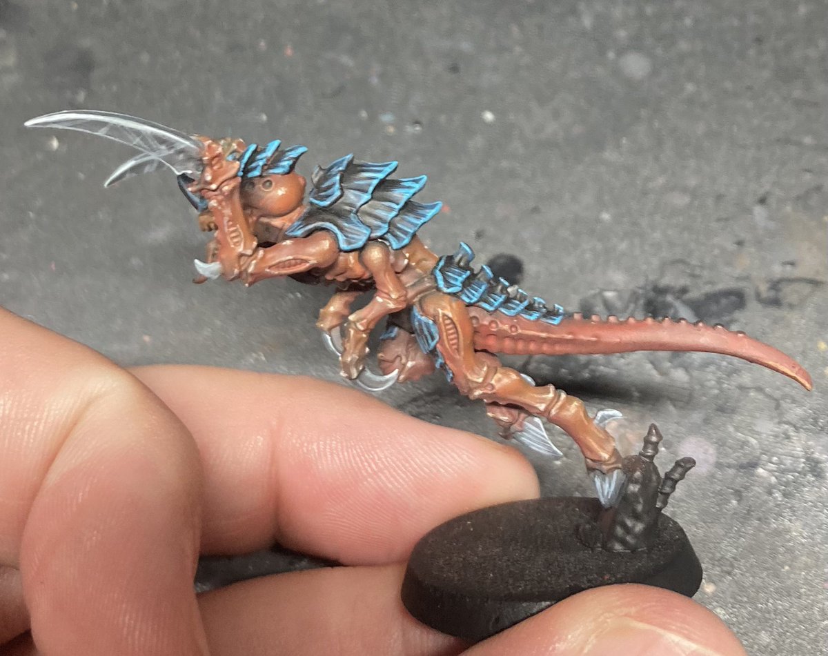 Getting real close to finishing the first unit of hormagaunts now! #paintingminiatures