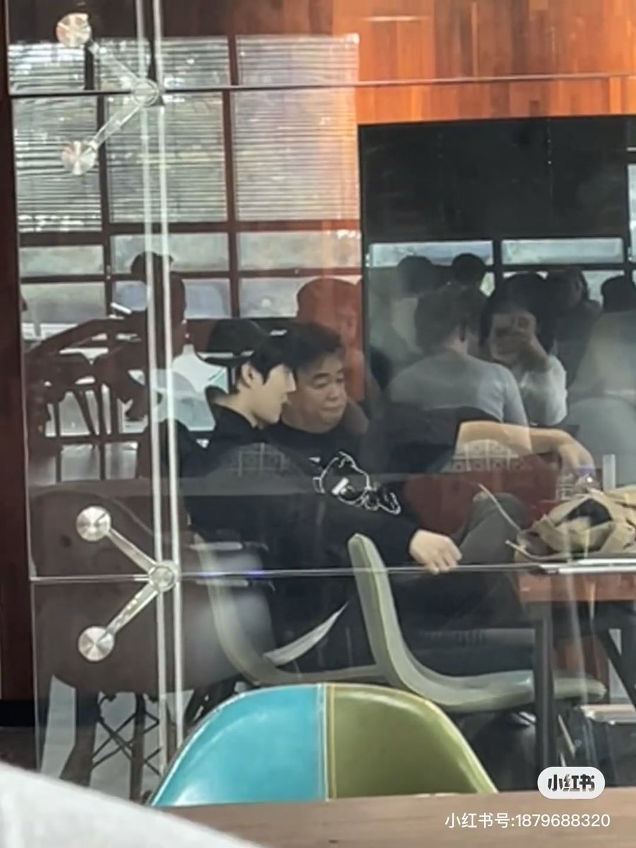 준며니 목격담!!!!🥲🥲🥲🥲💗