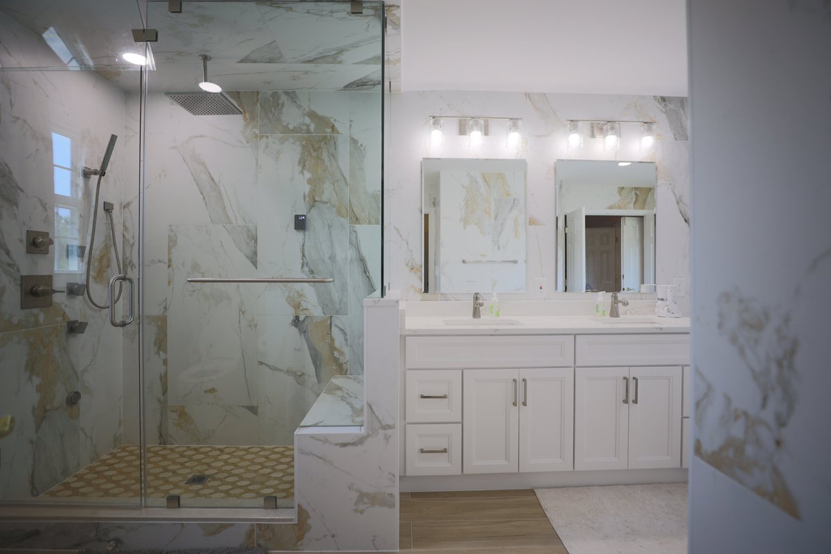 kbskitchenbath's tweet photo. Bathroom remodels can be tricky, but with the right planning, you’ll get a spa-like retreat! 🛁💆‍♀️ What’s your biggest bathroom remodeling challenge? Share with us below! #BathroomRemodel #homerenovation https://t.co/39SWEYlAFR