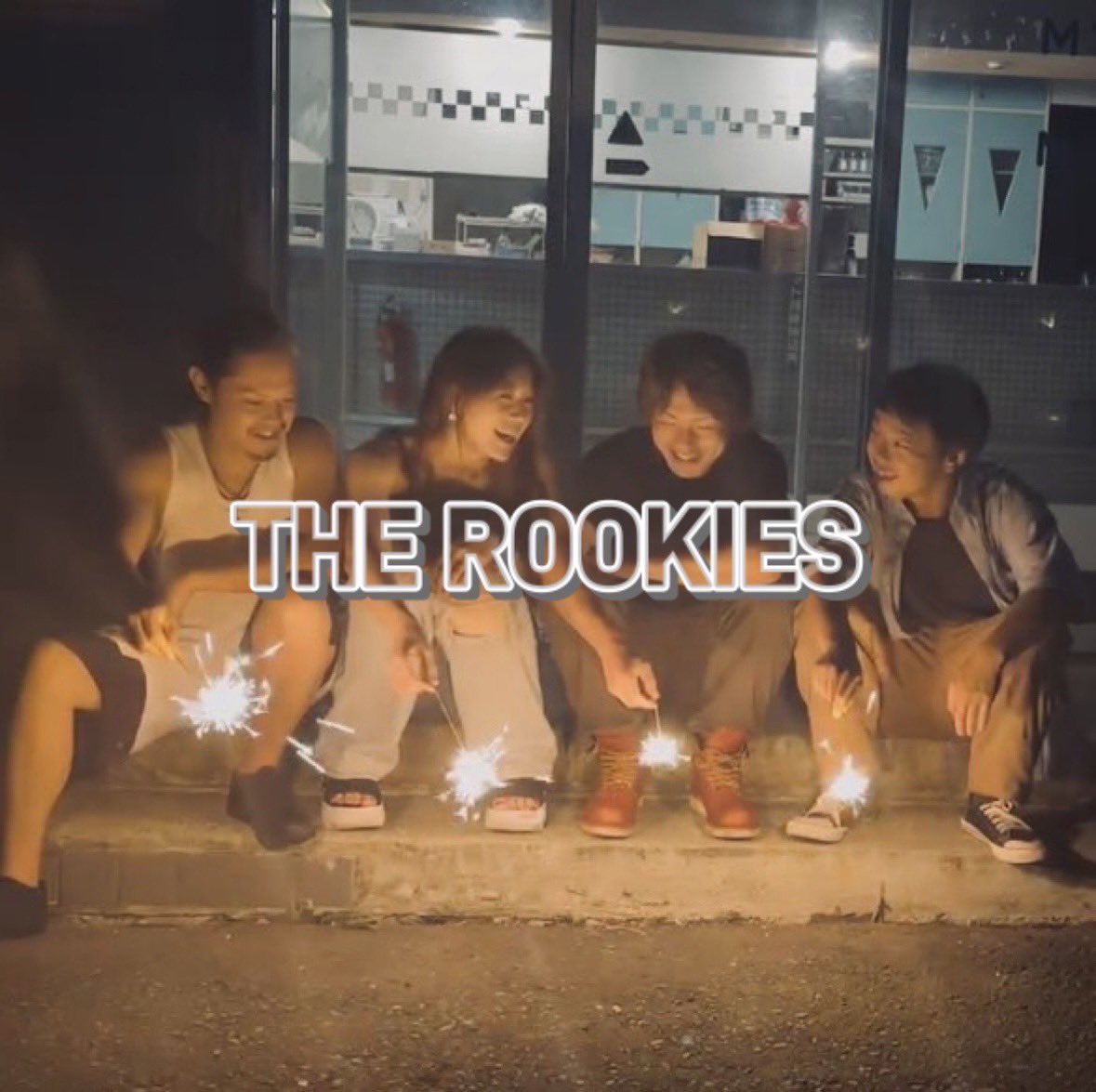 10月27日（日）
盛岡Be one box

ROCK THE FUTUREやらせていただきます！！

この日が初陣の『THE ROOKIES』
めちゃくちゃ良いバンドなので見逃すな〜！！

最高に楽しい夜にしましょ〜！

皆さんお待ちしてます！！