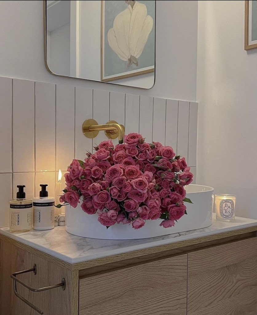 Pink roses