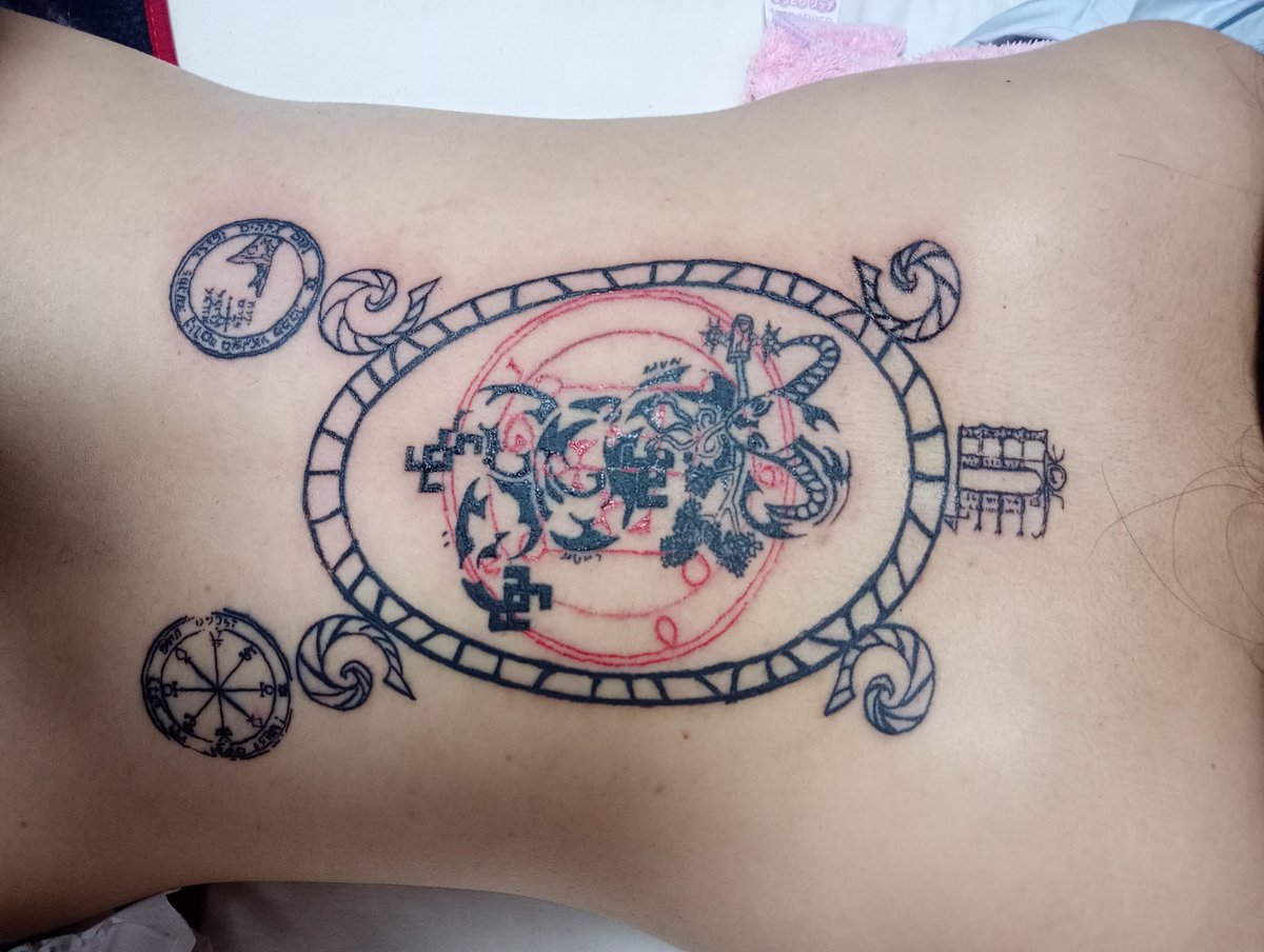 papalovlov1992's tweet image. GOAT👿
#Botis
#otis
#tatoo 
#ソロモン72柱
#Goetia