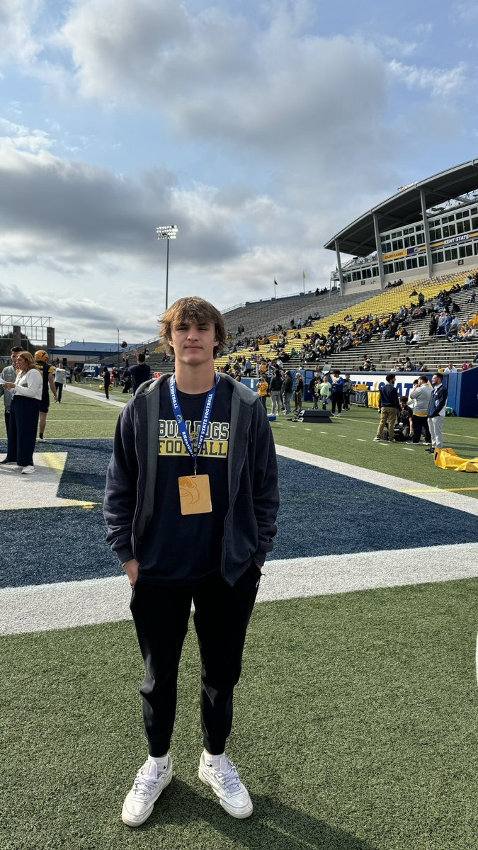 Brendan Hearns (@hearns_bre64322) on Twitter photo Had a great time learning about #KentGRIT from <a href="/CoachKenniBurns/">Kenni Burns</a>. Thank you for the invite <a href="/KentStFootball/">Kent State Football</a>!
<a href="/OSingleton26/">Owen Singleton</a> <a href="/OFfootball1/">OFfootball</a> <a href="/CoachCuevo/">Coach Cuevo</a> <a href="/Coachpace82/">Coach Pace 🏈🏉</a> Had a great time learning about #KentGRIT from <a href="/CoachKenniBurns/">Kenni Burns</a>. Thank you for the invite <a href="/KentStFootball/">Kent State Football</a>!
<a href="/OSingleton26/">Owen Singleton</a> <a href="/OFfootball1/">OFfootball</a> <a href="/CoachCuevo/">Coach Cuevo</a> <a href="/Coachpace82/">Coach Pace 🏈🏉</a>