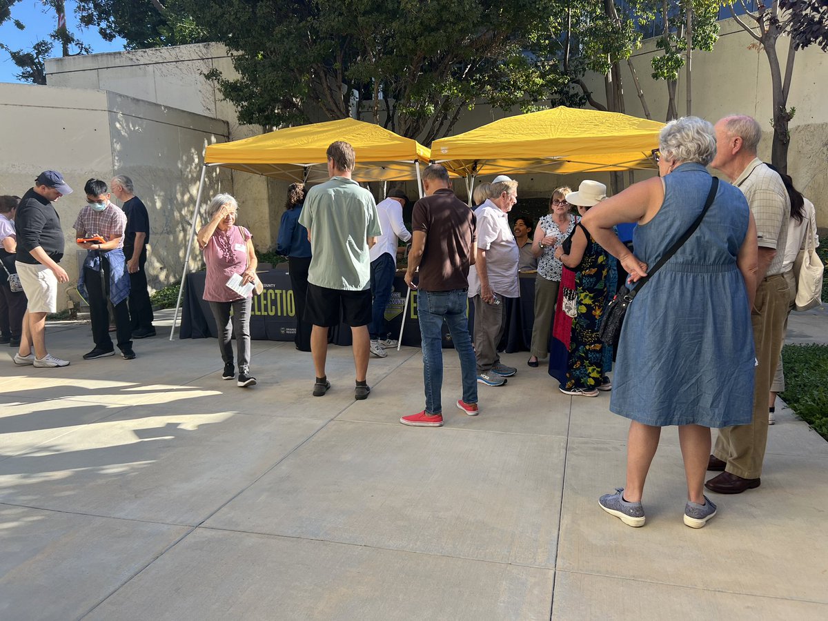 k_pitt01's tweet photo. Team @CAGOP is already on the ground protecting the vote with just 22 days until Election Day! It’s not too late to join us and make a difference. Head to https://t.co/bR3vsNF9I8 to get involved and help ensure a fair election process. Let’s finish strong! #ProtectTheVote https://t.co/rekWB0D6Bp