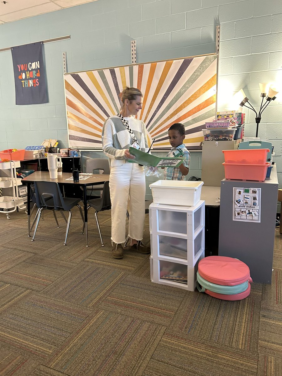 SlateHillStars's tweet photo. I spy Slate Hill RockSTAR⭐️ teachers engaging our Slate Hill ⭐️ Stars in some fun lessons! #walkthroughs #luckyprincipal #itsworthit https://t.co/wjLnvqGth2