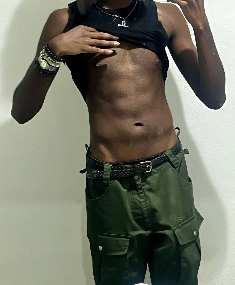 Hezeizm's tweet photo. Waiting for my titties to get juicy https://t.co/9HBt2V5PYY