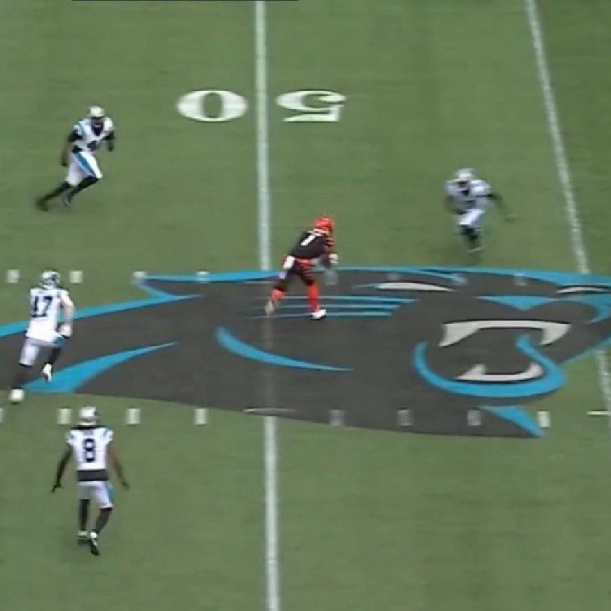 PlutoCooked's tweet photo. all of these plays resulted in a touchdown https://t.co/zwvkzkrK6x