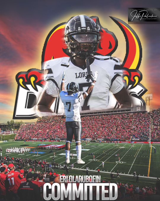 Showtime3ri's tweet photo. I am beyond excited and proud to announce that I have committed to the University of Calgary Dinos🦖‼️. I know that this is just the beginning and can’t wait to see how I grow as a person and as an athlete under their care. Go Dino’s 🦖🦖 https://t.co/6ZYrESxfug