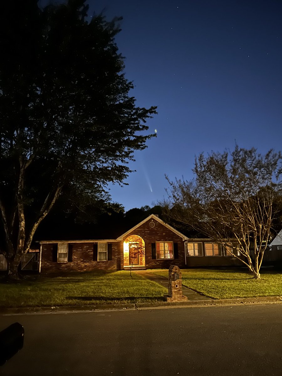 Another great viewing of the #comet tonight from Madison, AL. #ALwx
