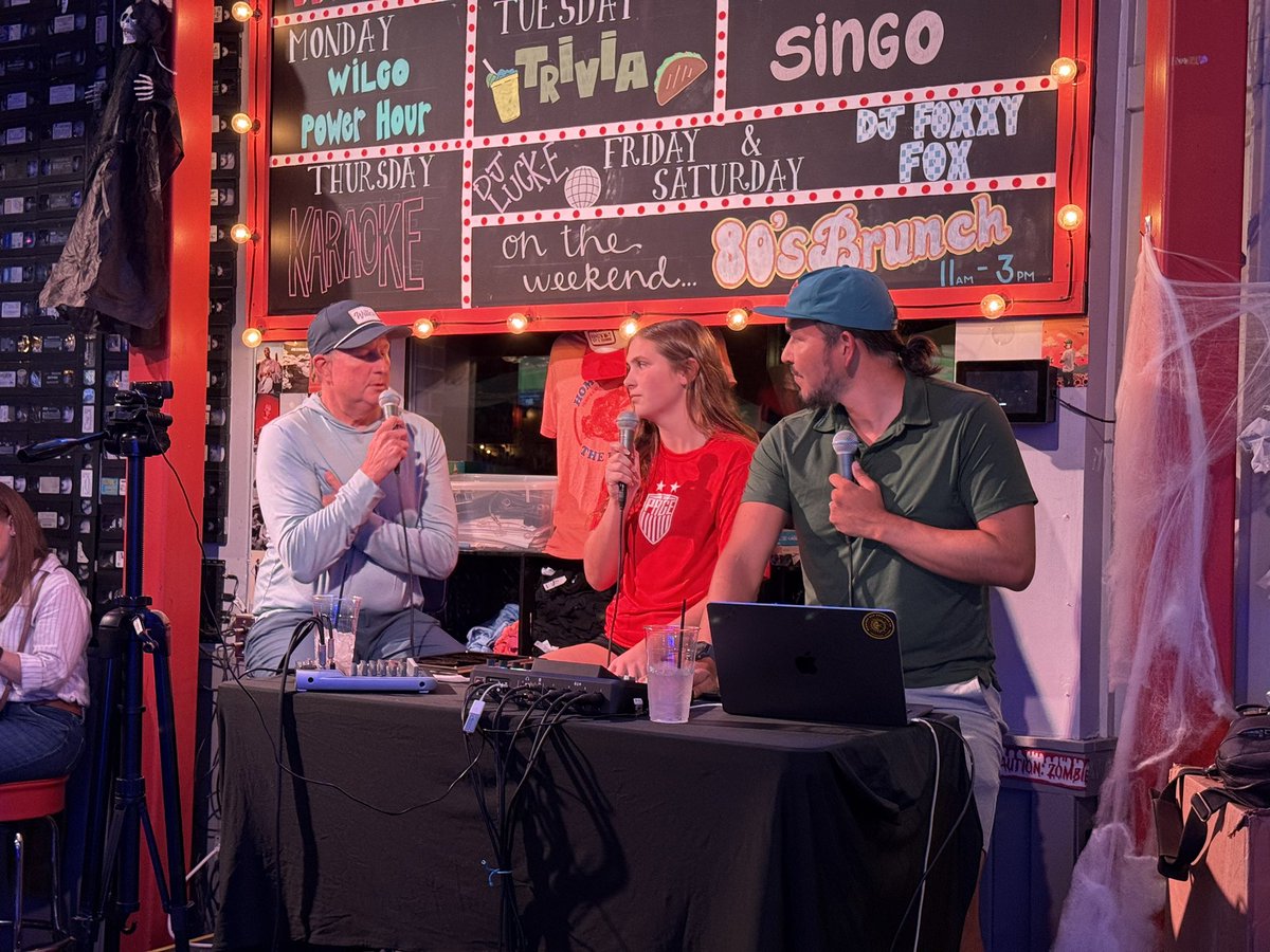 PHSLadyPats's tweet image. Proud of these athletes!!
Addison Dugger with the “Athlete of the Week” award and Lauren Utley “Heart of the Team” award.  Both have worked so hard this season and their efforts have not gone unnoticed.  Congrats ladies!!
