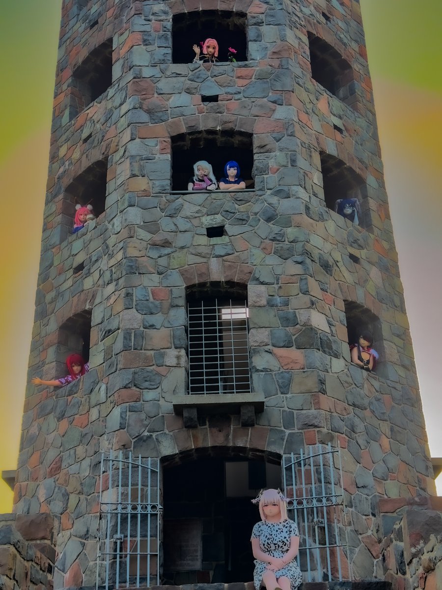 LaceyKig's tweet photo. I showed you my tower plz respond

#着ぐるみ #kigurumi https://t.co/lAToxixxQS