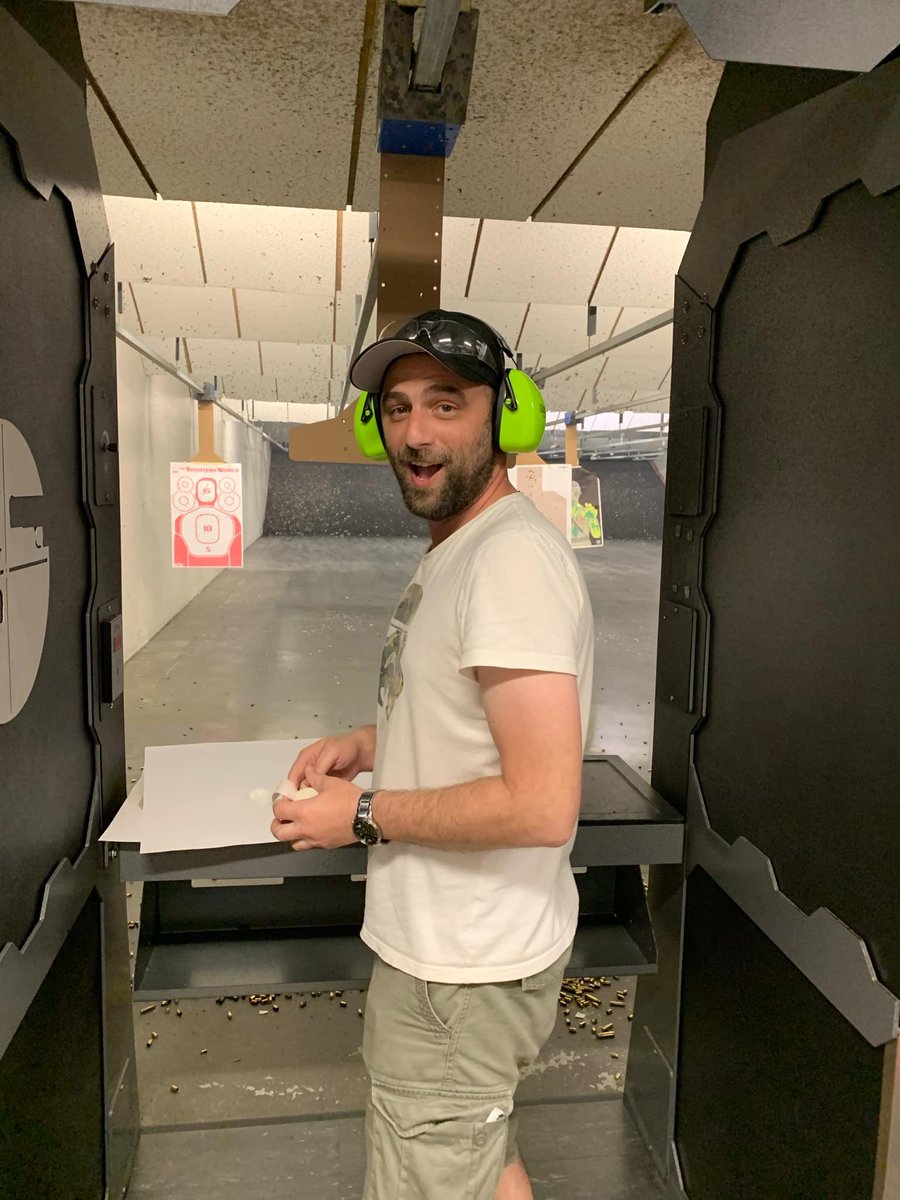 Raging_Ryno tweet media