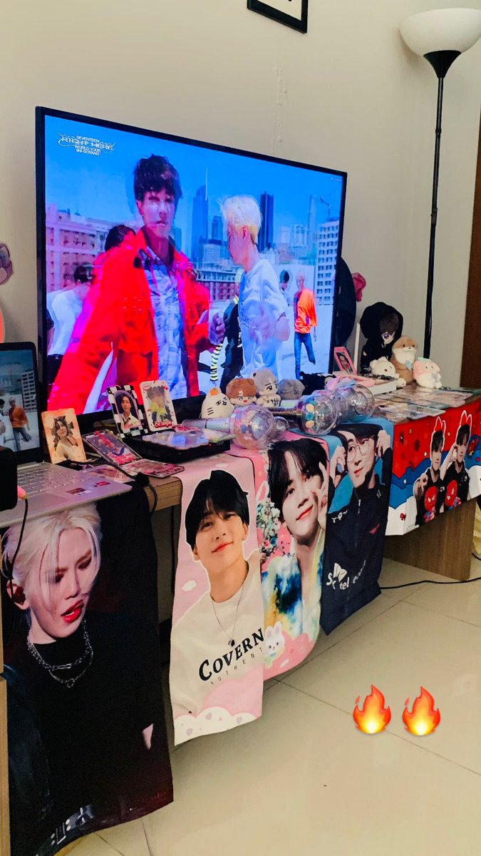 caratshouse's tweet photo. Jeonghan's Birthday Event 2024 + Screening SVT Right Here Tour in Goyang was well wrapped 🎀 

Thank you Carats who came! 💖 

SEE YOU ON ANOTHER EVENT!! 💖💙

#SEVENTEEN #JEONGHAN #YoonJeonghan 🎀 https://t.co/WzdmRDj7OI