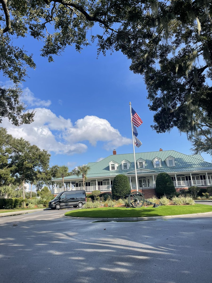 AndrewBerry23's tweet photo. @Top100Rick Name that course https://t.co/pHNBzkjtD0
