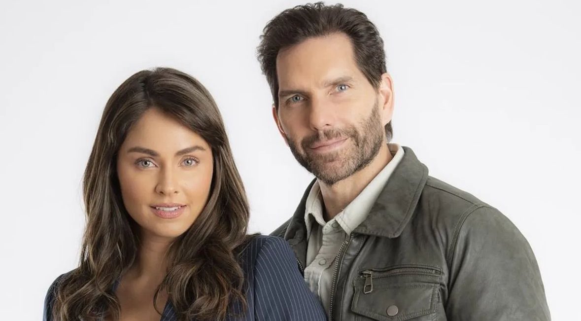 detlnovelas1's tweet image. Claudia Martín (@claudia3martin) y Arap Bethke (@arapmx) serán ‘Luciana’ y ‘Roberto’ quienes están listos para apostar en los #JuegosdeAmoryPoder, la nueva producción de Carlos Bardasano basada en la obra chilena #JuegosdePoder

📆MARZO 2025
🕰️9:30PM
📺 @Canal_Estrellas