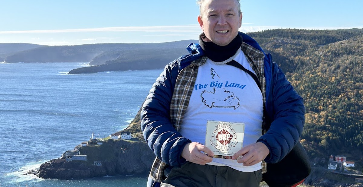 Chaosium_Inc's tweet photo. Basic Roleplaying Design Challenge winner Tedankhamen Bonnah with his award trophy. Ted is a NunatuKavut (Labrador Inuit) and professor of Global Society Studies; his #BRP game Nuna straddles both the indigenous and modern worlds in which he grew up.
#basicroleplaying #ttrpg https://t.co/oYo7DQTwM9