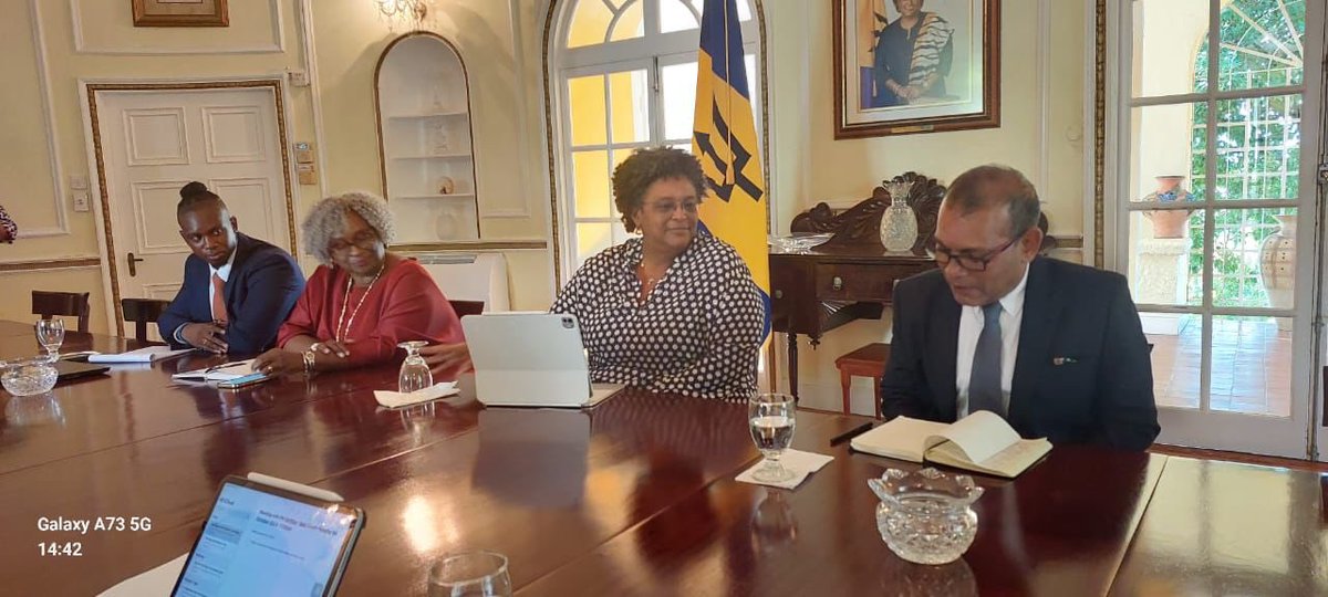 Mohamed Nasheed tweet media