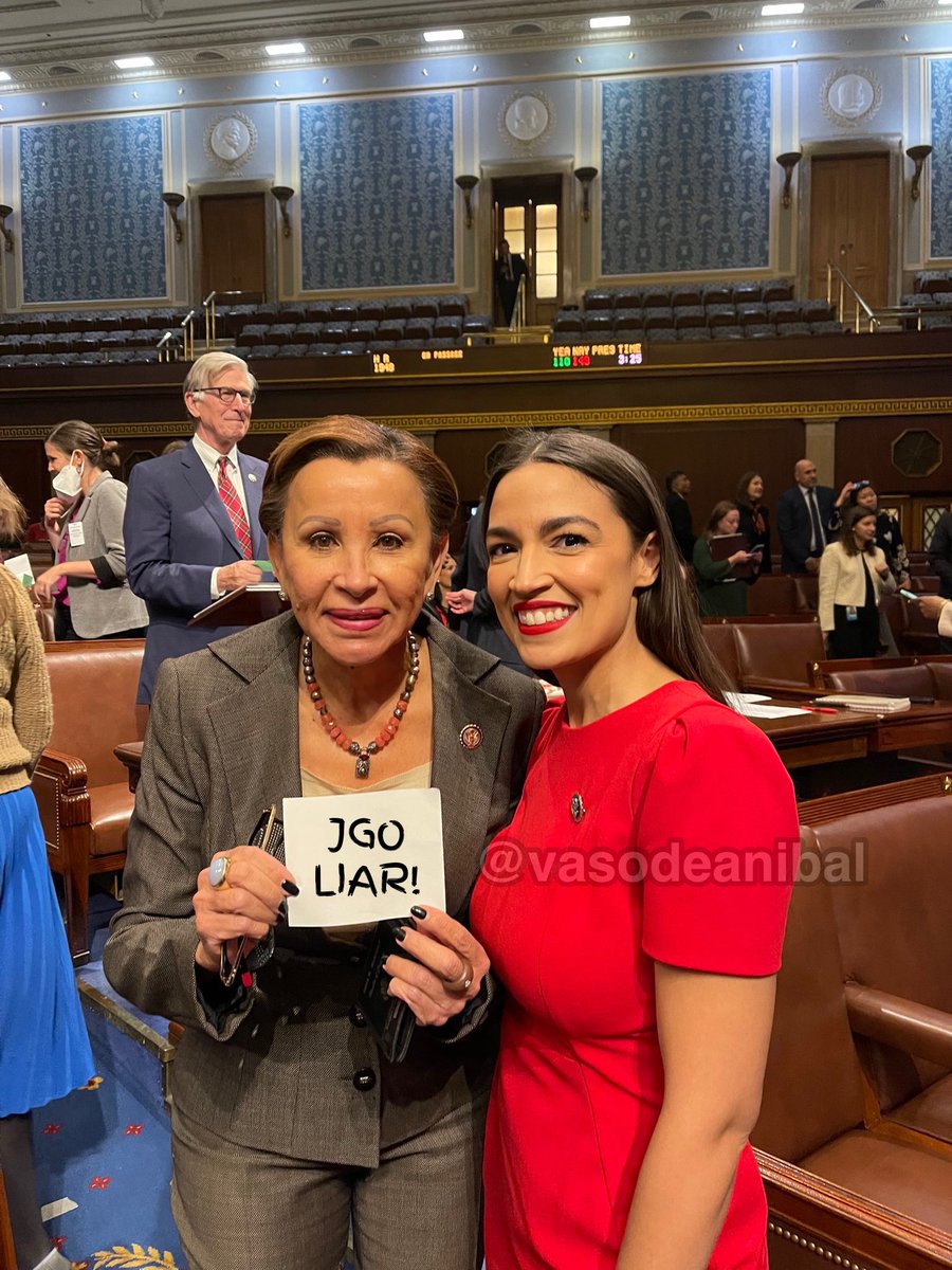 Llegan a Puerto Rico las congresistas Nydia Velásquez y Alexandria Ocasio Cortez para ofrecer un mensaje contundente. 🫢
