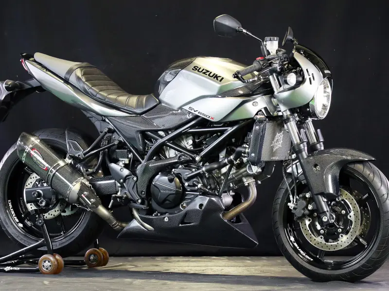 webike_bikenews's tweet photo. SV650X by エーテック/海外で高い人気のSV650/X用外装パーツを新たに多数展開【プロフェッショナルカスタムマシン】
https://t.co/LbRSGXsgZN https://t.co/U6m2USWirk