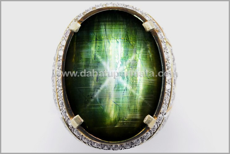 dabatupermata's tweet photo. Super Big Size Green SAFIR Star Antik
Code : SPS 163
Nama : Green SAFIR Star
Origin : Sri Lanka
Stone Weight : 36.4 ct
Total Weight : 33.1 gr
Size : 28.2 x 20.9 x 5.5 mm

@folower @everyone

#Gemstones #Jewelry
#Permata #BatuPermata #Ruby #BatuRuby #RubyStar 
#BatuMulia #Diamond #Berlian #Safir #Luxury #SuperCar