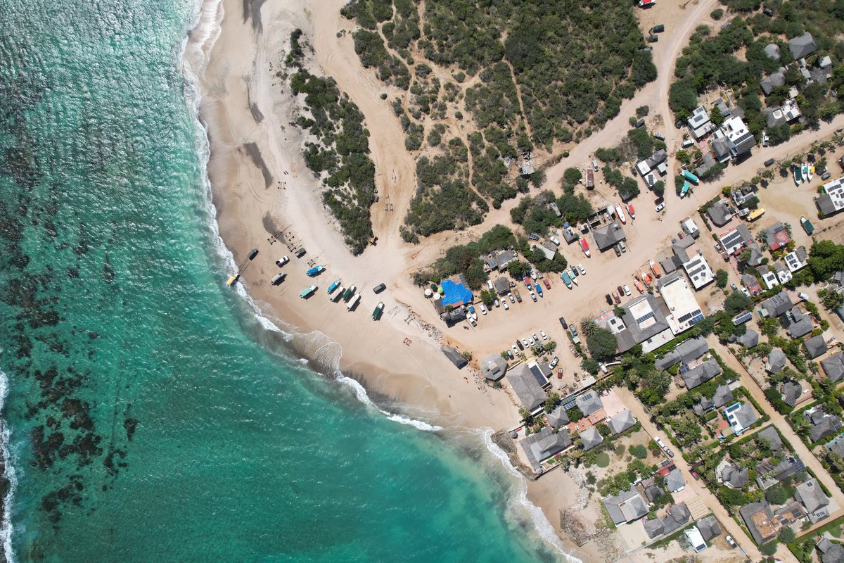 #ÚltimaHora <a href="/SEMARNAT_mx/">SEMARNAT México</a> dio a conocer que inició una revisión exhaustiva de la autorización de Manifestación de Impacto Ambiental, otorgada en los últimos días del sexenio al proyecto turístico #LaAbundancia, ubicado en los linderos del Parque Nacional #CaboPulmo, por parte de