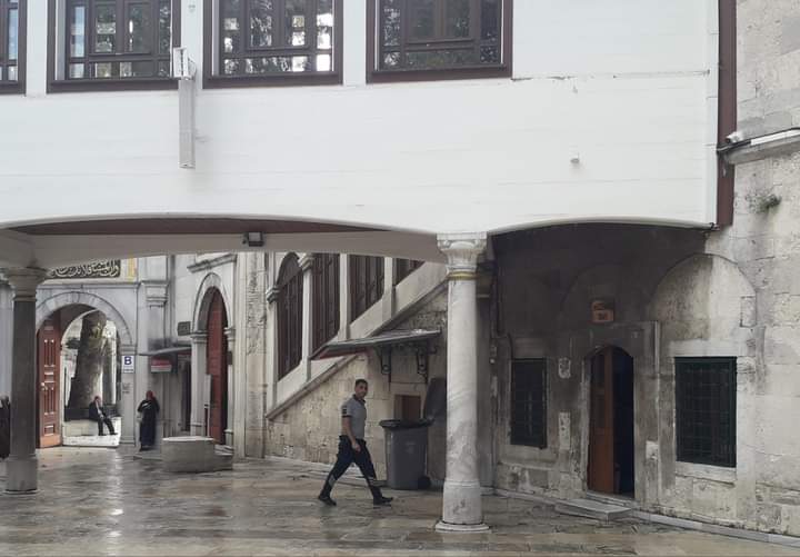 Eyüp Sultan
1976 ve 15 Ekim 2023
📷 <a href="/adnagam_/">Gürsel Dikgöz 🇹🇷</a>