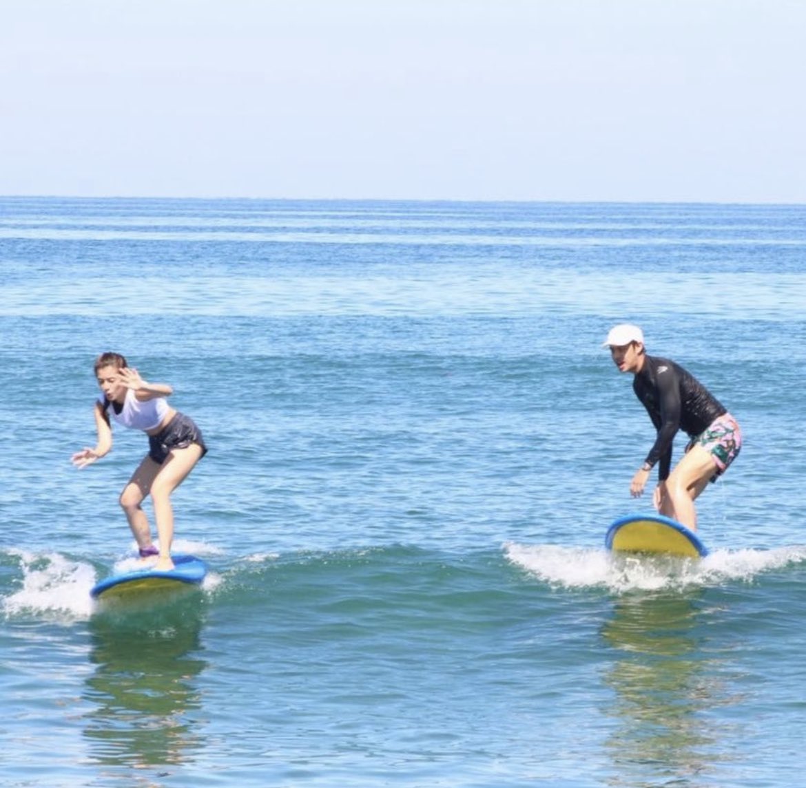 donnybelindax's tweet photo. AN HD PIC OF DONBELLE!!!! 🏄🏻‍♂️🏄‍♀️🌊 
#DONBELLE HUHU LOVERS!!! https://t.co/oJI9GbodKJ