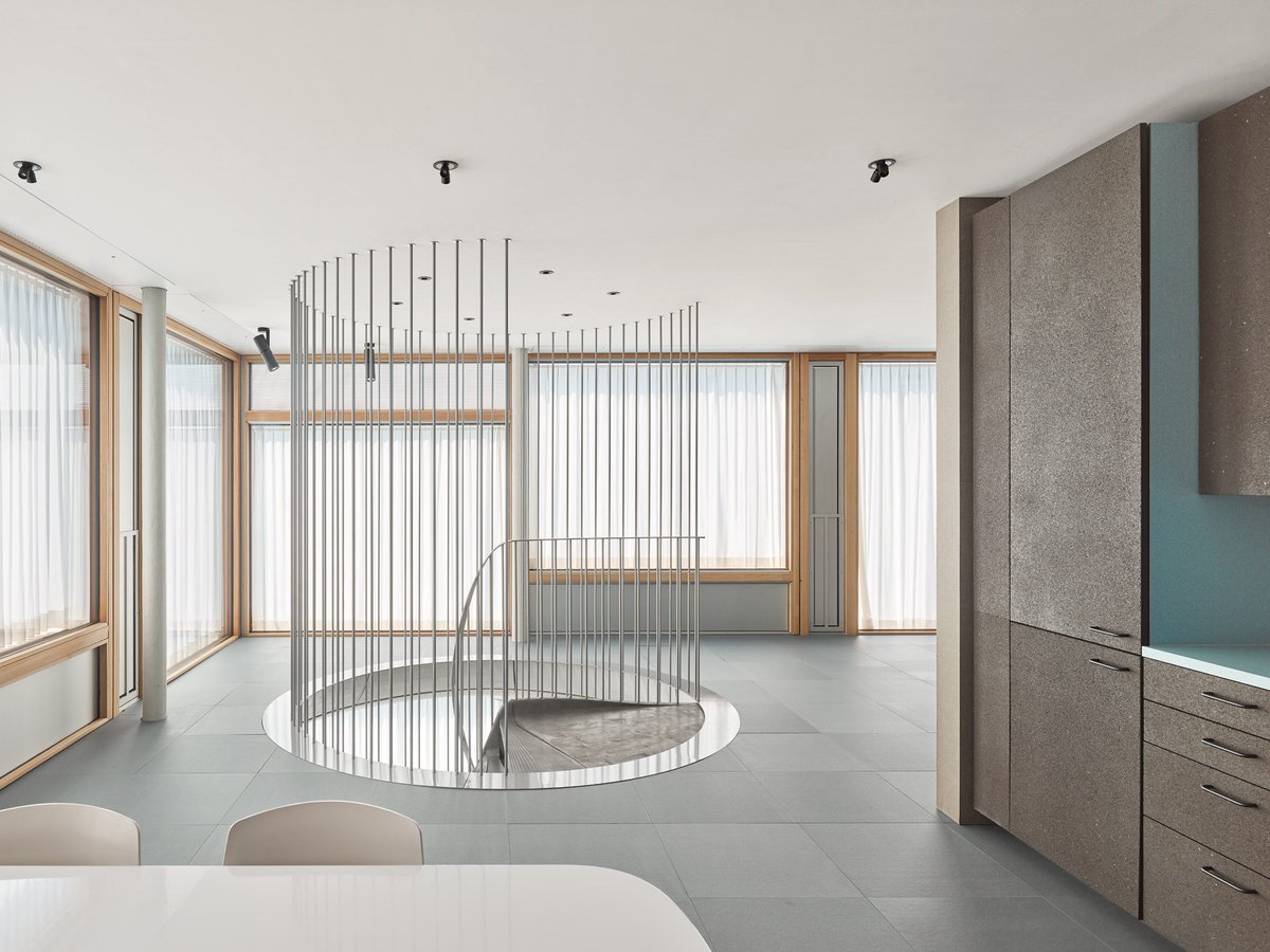 KGDAwards's tweet photo. #KGDAsharing
▼ Inspiration
#ETHZurich explores novel fabrication method for light and reusable concrete #staircase
-
▪️Source: @dezeen 
💬Read More: https://t.co/PhKLuixt15
➡️Follow us: https://t.co/ISAoTckDe1
-
#KGDA #kgdawards #design #Cadenza #MaterialSaving #Reversible https://t.co/tHFyEduiAF