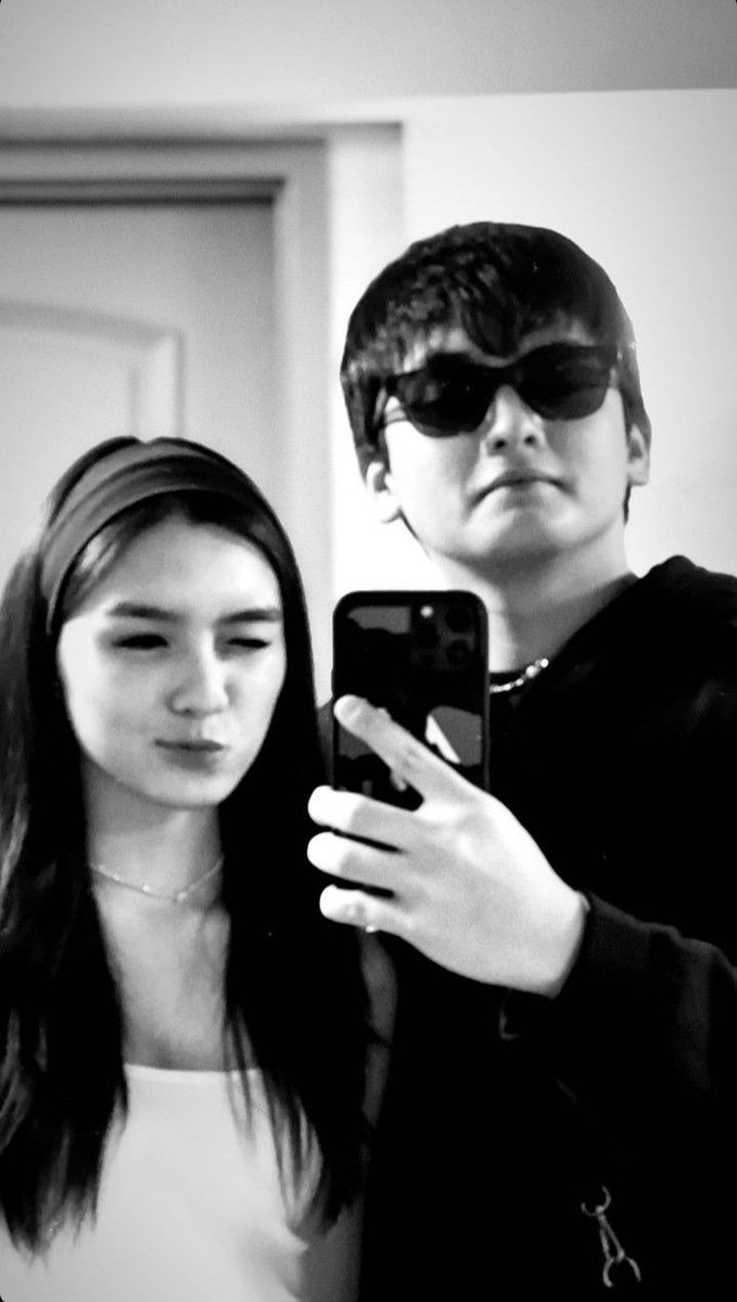 aintwinx's tweet photo. Missing these two! #FranSeth https://t.co/oNXNRwwjs1