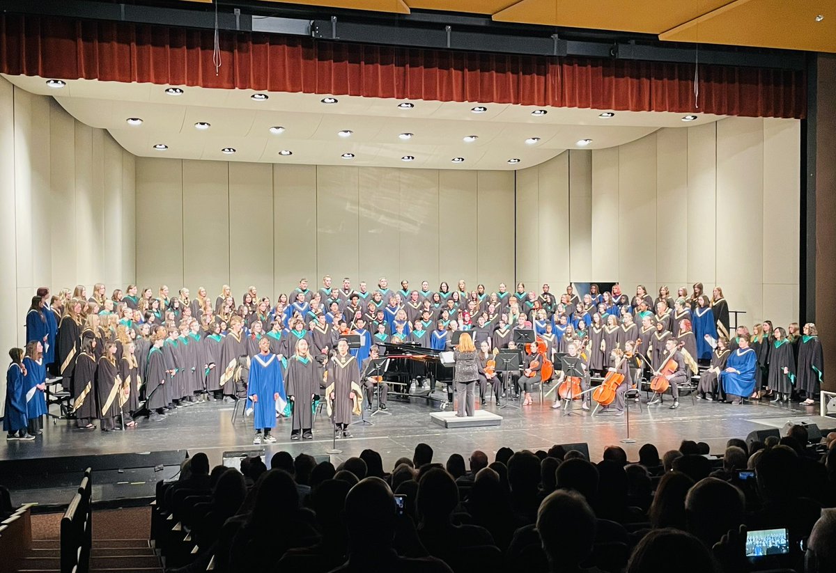 Park H.S. Choirs tweet media