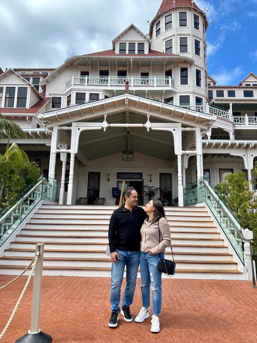 danylara's tweet photo. Feliz cumpleaños mi vida 🎂 el mejor esposo, amigo, papá, hijo, hermano y compañero de vida del mundo 💙 me encanta compartir la vida contigo y te deseo que siempre seas muy feliz y que lleguen muchas cosas bonitas a tu vida siempre, te amo 
@mberacho https://t.co/EGbeT4NmWp