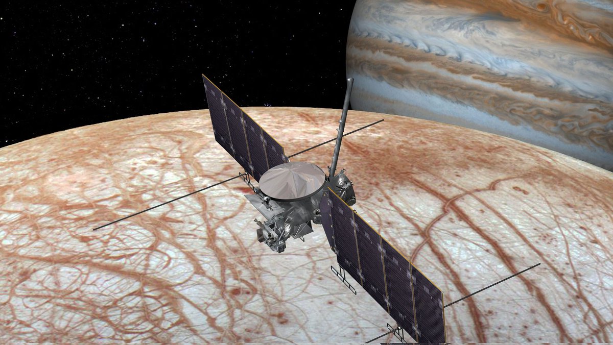 AstronVerse's tweet photo. LIFT OFF! 🚀 NASA’s Europa Clipper has successfully launched from Kennedy Space Center, embarking on a 5.5-year, 1.8-billion-mile journey to Jupiter! 🌌🔭 Next stop: Europa, to hunt for signs of life beneath its icy surface! #NASA #EuropaClipper #SpaceExploration https://t.co/WI0AtnSqP5