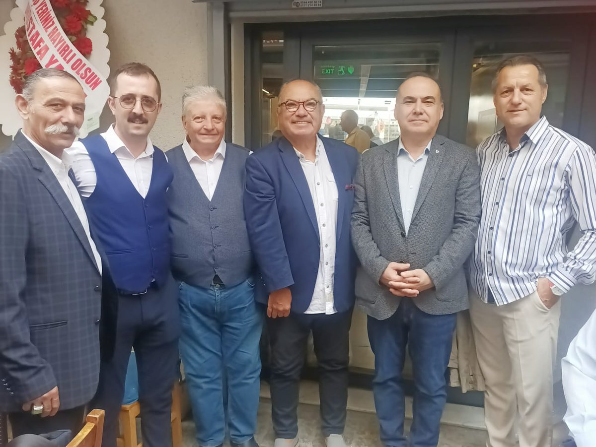 Tamer YILDIRIM Konak Mahalle muhtarı. (@tameryildirim1) on Twitter photo Çorbacı İsmet Usta <a href="/etemaykutyenice/">Aykut Yenice</a> abi,nin kemeraltındaki yeni mekanının kalabalık davetli grubu olan açılışına katıldık.Hayırlı olsun. Çorbacı İsmet Usta <a href="/etemaykutyenice/">Aykut Yenice</a> abi,nin kemeraltındaki yeni mekanının kalabalık davetli grubu olan açılışına katıldık.Hayırlı olsun.