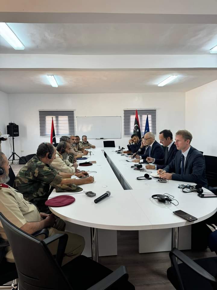 brirmijihed's tweet photo. 1/2 #Libya 
If you didn’t laugh today, this is your chance!
The EU Ambassador proudly announces: 'We supported a training center for border guards on human rights standards,' opened in #Sabratha for the #Libyan Ministry of Defense. https://t.co/2wrXQcIKCr