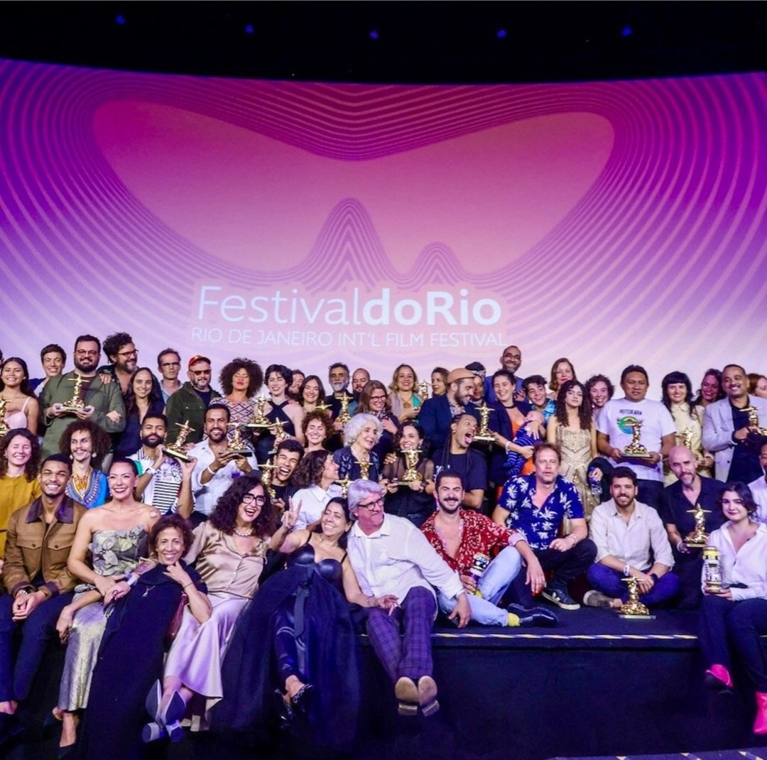Ava Cahen (@avacahen) on Twitter photo 4 prix pour "Baby" de Marcelo Caetano au Festival de Rio !
<a href="/semainecannes/">Semaine de la Critique</a> 🥰
<a href="/EpicentreFilms/">Epicentre Films</a> 4 prix pour "Baby" de Marcelo Caetano au Festival de Rio !
<a href="/semainecannes/">Semaine de la Critique</a> 🥰
<a href="/EpicentreFilms/">Epicentre Films</a>