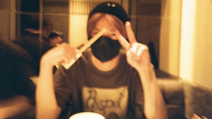 Heeseung bday Give Away𓂃𐂂˖ ࣪ 𖡼

— 2 album sealed ru (random ver)
— 3 album unsealed enhypen (random ver)
 
~ rt, like, follow me (moots jg boleh)
~ rt twt dibawah
~ more info on below

END 8 NOV