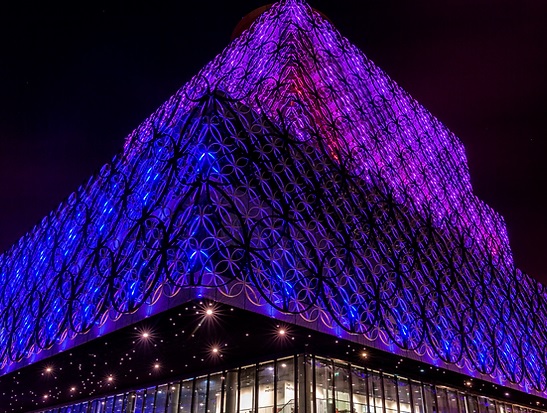 BhamCityCouncil's tweet photo. 📆  Tonight the @LibraryofBham  will be lit blue and pink to recognise Baby Loss Awareness Week.

This week allows baby loss communities to come together to raise awareness, provide support, and remember.

Find out more from @BLA_Campaign here: https://t.co/OS7SavcrCM https://t.co/vCk03zd6yo