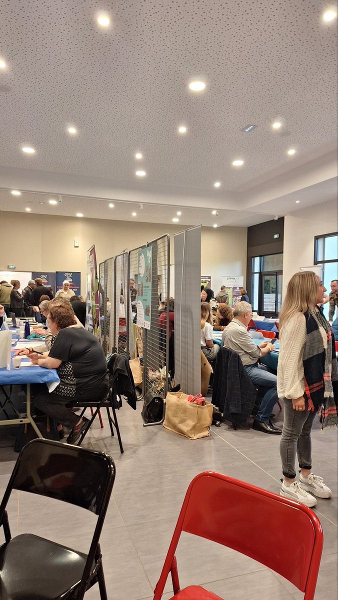 En direct du forum #emploi #insertion de Tonnerre. De nombreux partenaires et employeurs présents pour répondre aux besoins des publics en insertion. @cindybeugnot <a href="/YvesHutin/">Yves Hutin</a> <a href="/Departement89/">Département Yonne</a> <a href="/FTravail_BFC/">France Travail Bourgogne-Franche-Comté</a>