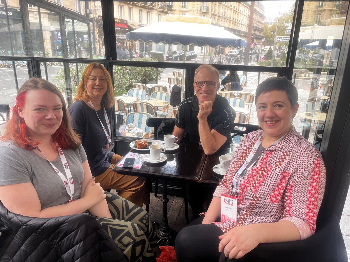 Grabbing a coffee with Will from Fast-Track Cork. This week it has been amazing to meet colleagues from Fast-Track Cities, learn from each other and hear about shared challenges and opportunities <a href="/GMPaSH/">The PaSH Partnership</a> <a href="/LGBTfdn/">LGBT Foundation</a> @SHC_Cork