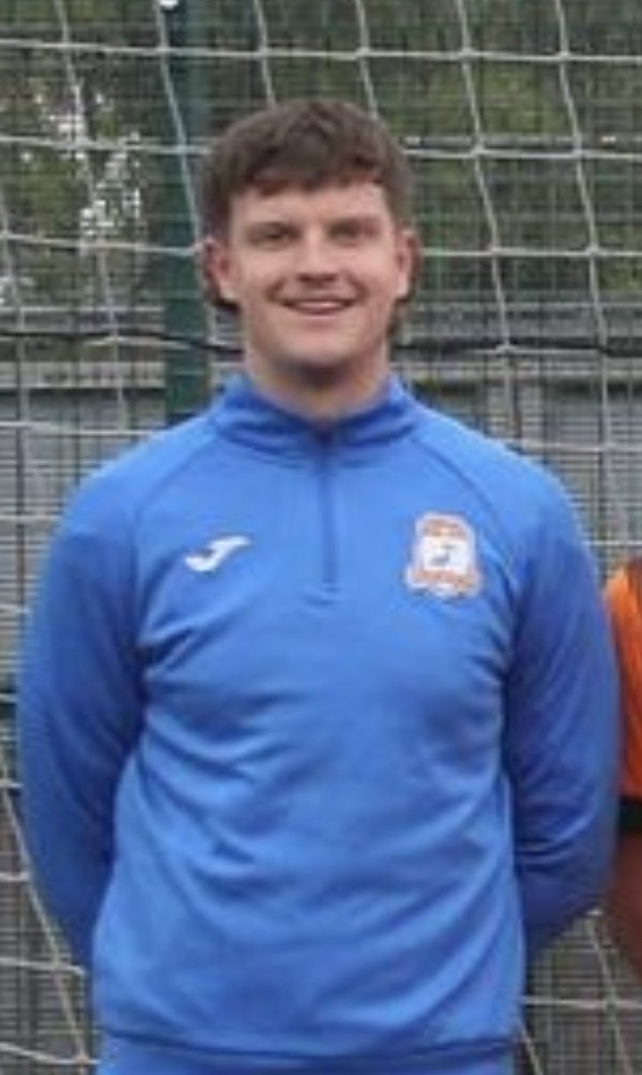 Special mention to the gaffer <a href="/chrismufc68/">Chris Harrison</a> and Club Sec, Kitman, Coach, Treasurer ETC <a href="/_alex_harrison_/">alex</a> 
#APAW #PRFC 🔵⚪️