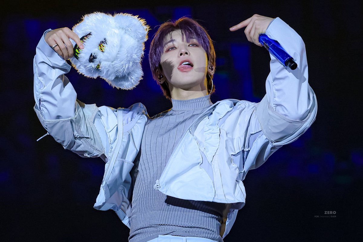 codezeroww's tweet photo. 241012 SEVENTEEN [RIGHT HERE] WORLD TOUR IN GOYANG DAY 1
#세븐틴 #SEVENTEEN #원우 #WONWOO https://t.co/J9W8fbofD2