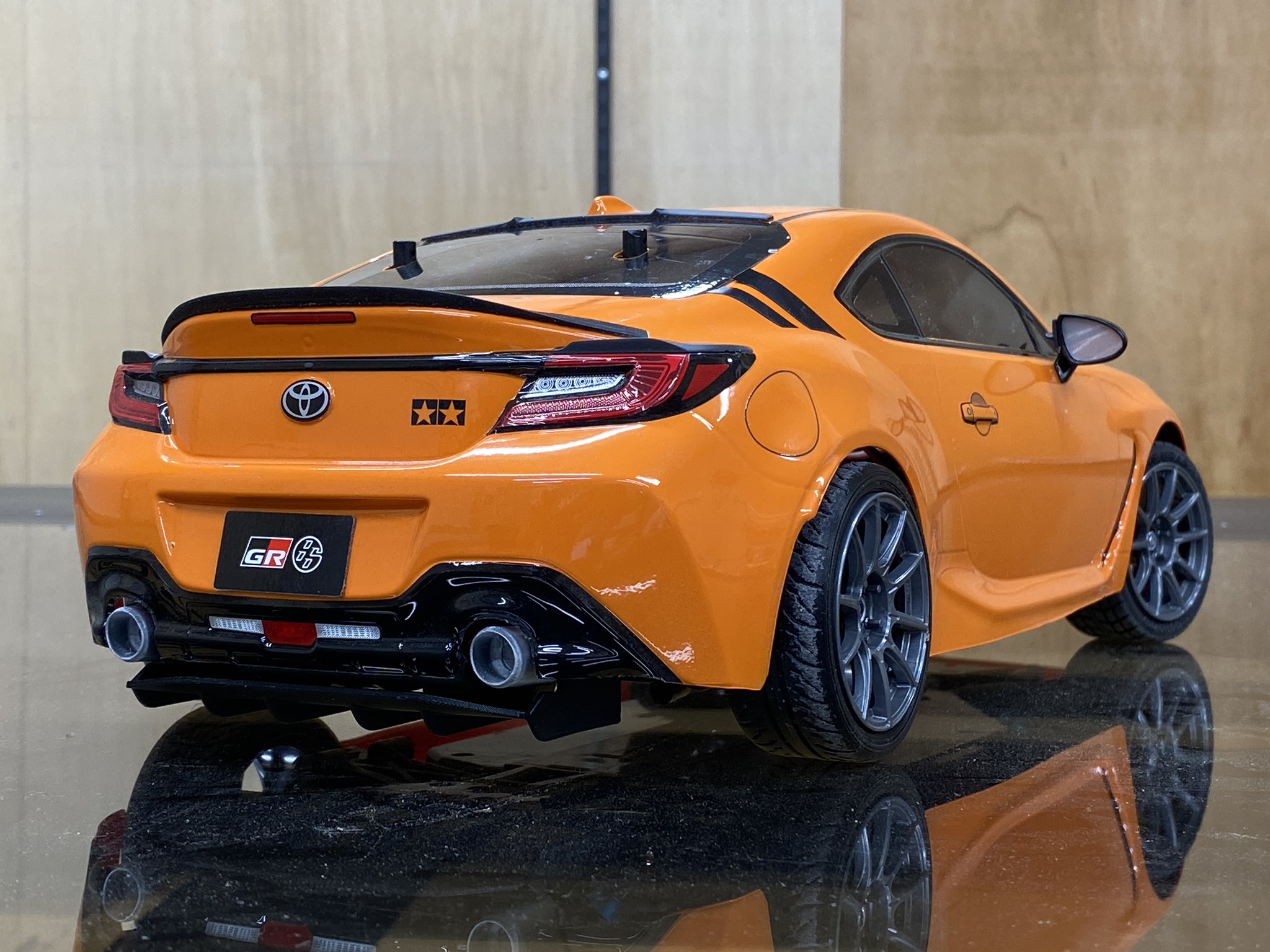 タミヤTT-02 トヨタGR 86　ドリフトタイヤ付き タミヤ 電動RCカーシリーズ 1/10RC GAZOO Racing TRD 86 （TT-02