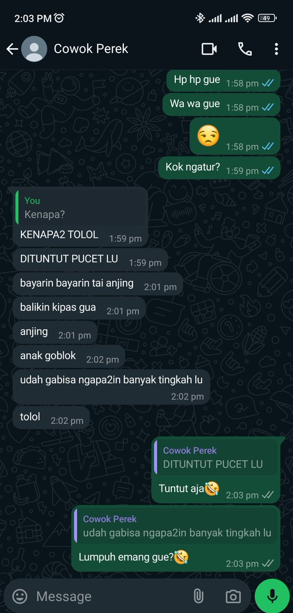 pasrahajakak's tweet photo. Dia yg selingkuh, dia yang bilang gue gak bervalue wkakak lucu banget kontol! 🤣 Minta kipas ya allah kayak minta harta gono gini🤣🤣🤣 bgst lah ngakak https://t.co/bm7HT0KpnU