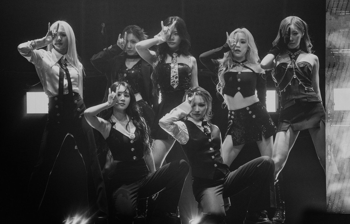 macaronji_'s tweet image. THREAD OF #DREAMCATCHER'S ONGOING YEAR-END NOMINATIONS 🏆

it's time to wake up from slumber and give it our best so we can all see our girls happy 

 #드림캐쳐 @hf_dreamcatcher