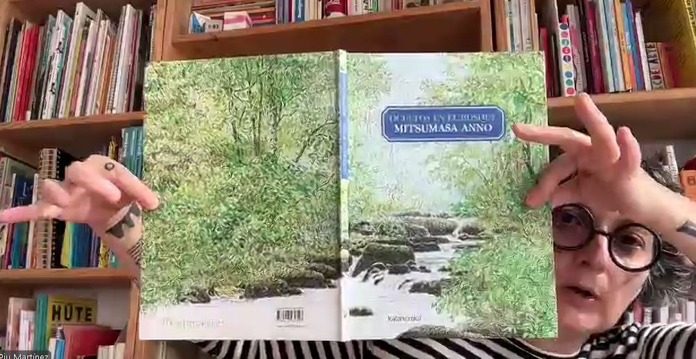 👋Bon dia!!! 

🔝hui tenim nova sessió del curs Monogràfics II per a bibliotecaris/àries, parlant de MITSUMASA ANNO amb <a href="/PequenhaciudadP/">Piu Martinez</a> i @Annitaflickiflo.

❔Que no t'has inscrit?

Informat ▶️ de la formació del <a href="/cobdcv/">COBDCV</a>  cobdcv.es/serveis/formac…

col·labora <a href="/fundaciobromera/">Fundació Bromera per al Foment de la Lectura</a>